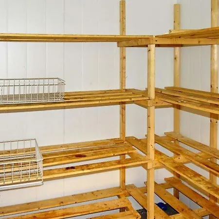 Sleeps 4 Wifi