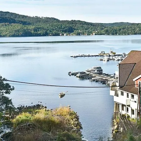 Feriehus Sleeps 4 Wifi *