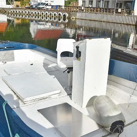 Sleeps 4 Wifi Feriehus *