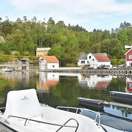 Sleeps 4 Wifi